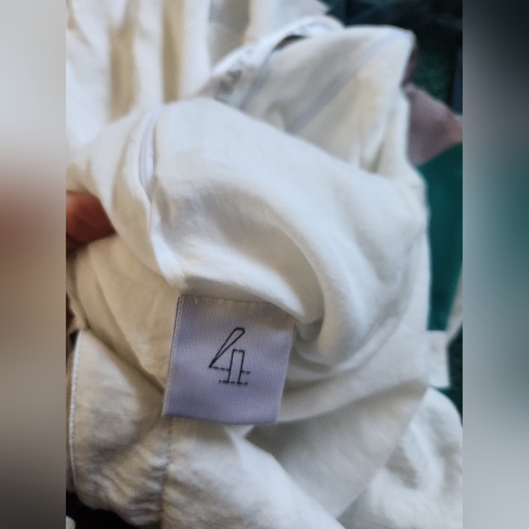 Silky Lerario Beatriz - Picture 6 of 6